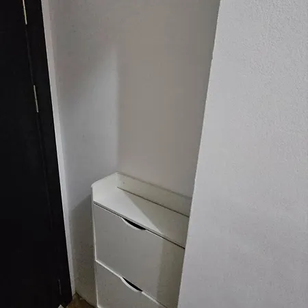 Apartment Charming 2 Bedroom In Heart Of